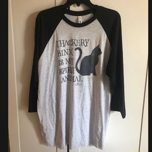 Unisex XL Hocus Pocus Binx sleeves tee